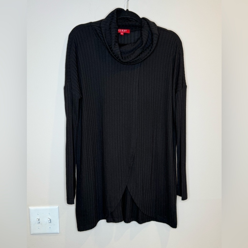 🔥Guess  Ribbed Cowl Neck Sweater Elssti material Sz M EUC🔥